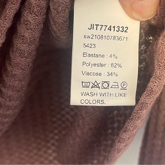 Cute Spring Cold Shoulder Ribbed Soft Shirt - Picture 4 of 5